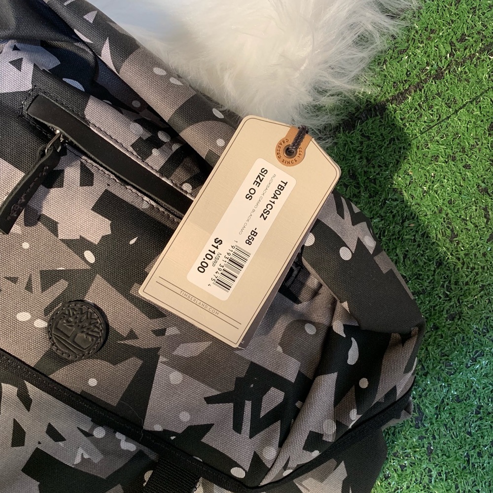 Timberland 32-Liter Water-Resistant Camo Backpack - Picture 7 of 7